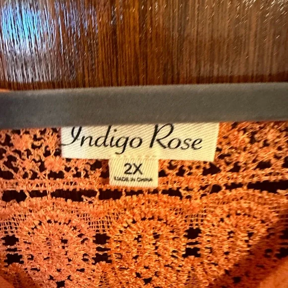Vintage Rose Orange Lace Detail Blouse - Picture 2 of 2